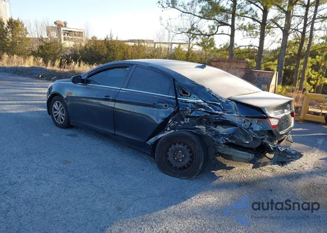 2013 Hyundai Sonata Gls z USA, uszkodzony, nr VIN 5NPEB4AC0DH605063